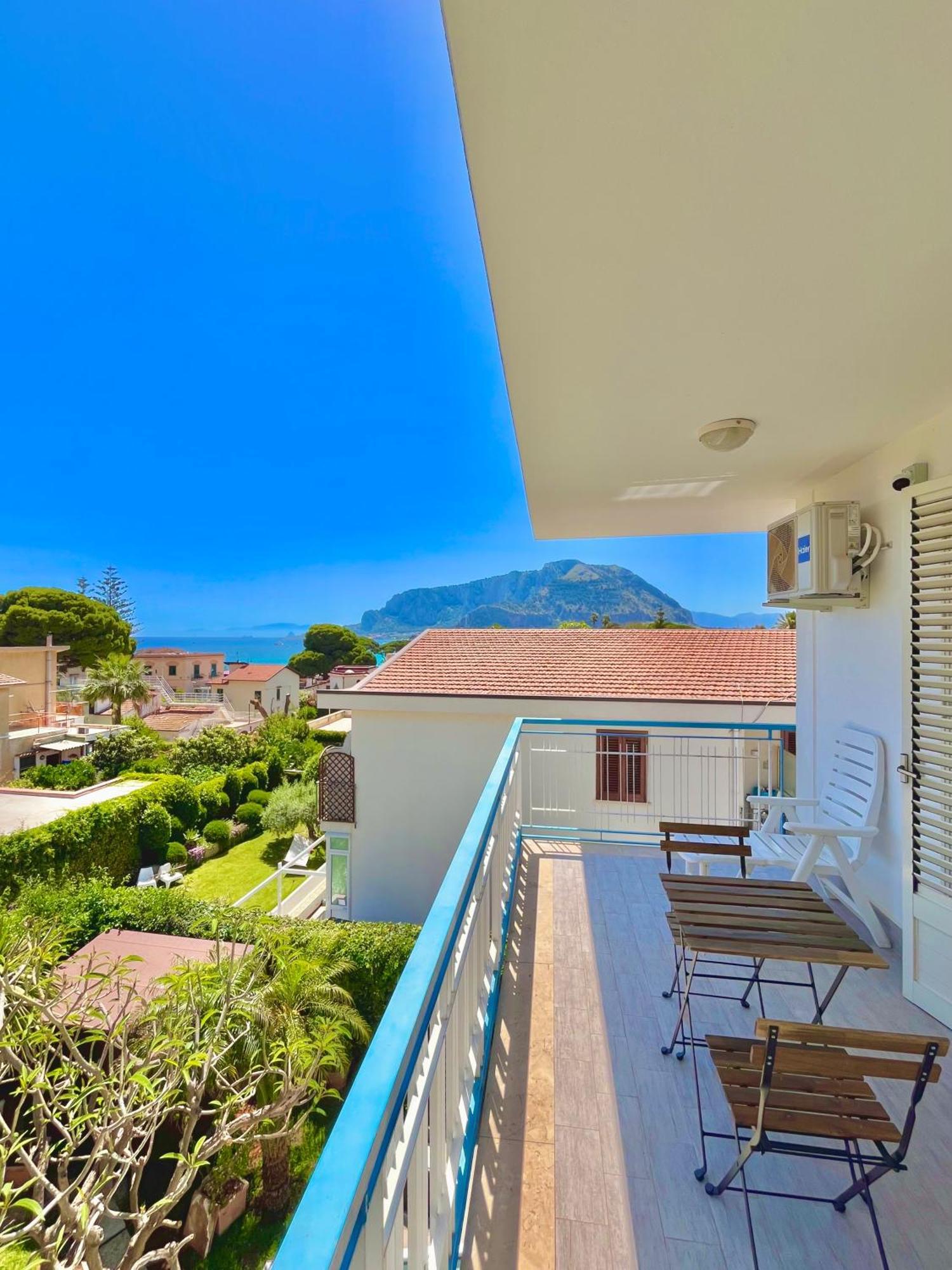 Mongibello Rooftop Mondello Extérieur photo